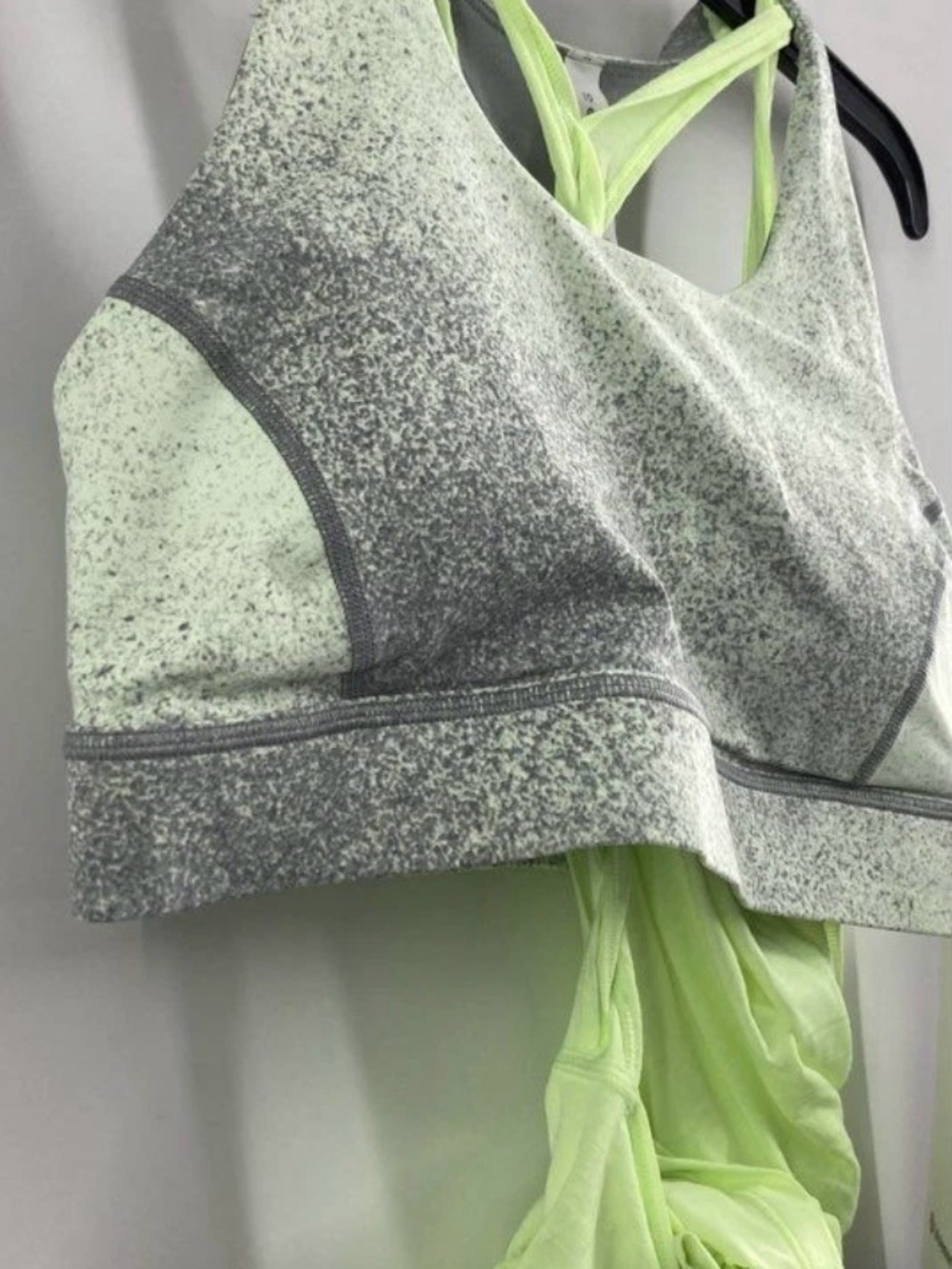 Lululemon Twist And Toil Tank NWT Size 10 Neon Green Gray